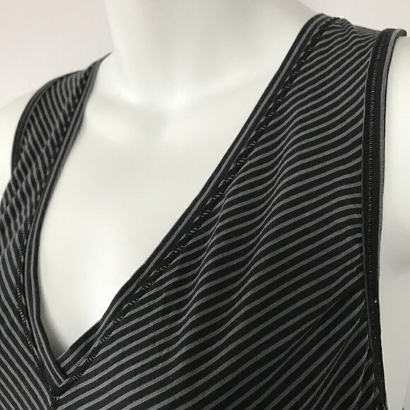 LULULEMON Circuit Crusher Tank Evolution Stripe Black Grey, Cut-out Back S/M - Picture 9 of 16